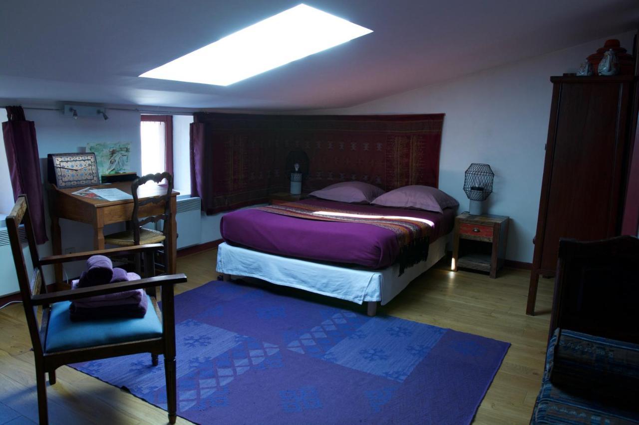 Chambres D'Hotes Le Petit Siam : Le Calme En Centre Ville Клермон-Ферран Екстер'єр фото