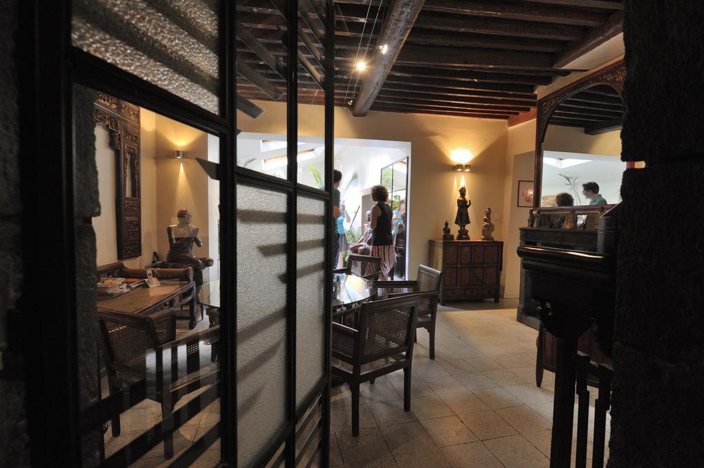 Chambres D'Hotes Le Petit Siam : Le Calme En Centre Ville Клермон-Ферран Екстер'єр фото