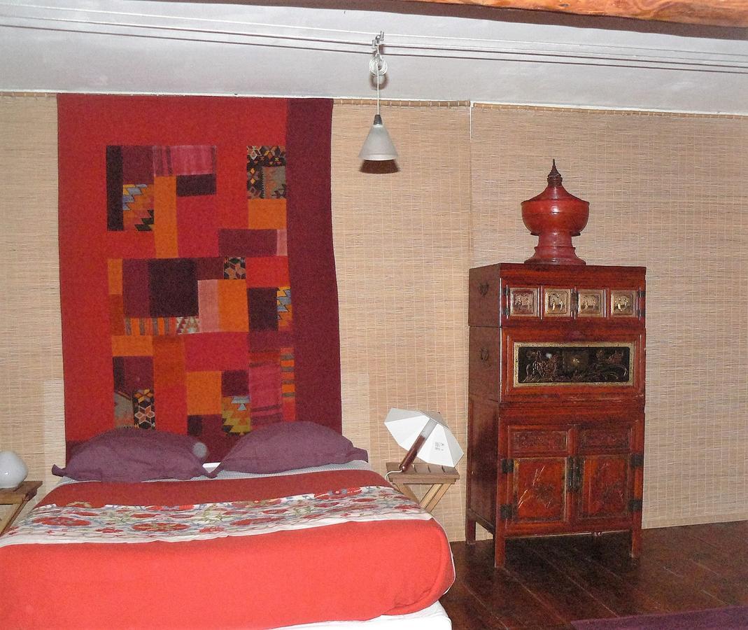 Chambres D'Hotes Le Petit Siam : Le Calme En Centre Ville Клермон-Ферран Екстер'єр фото